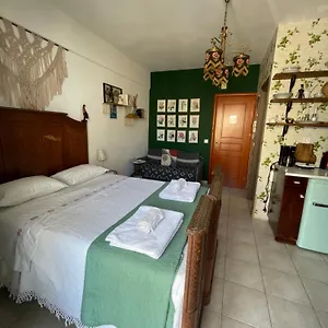 21 Apartment