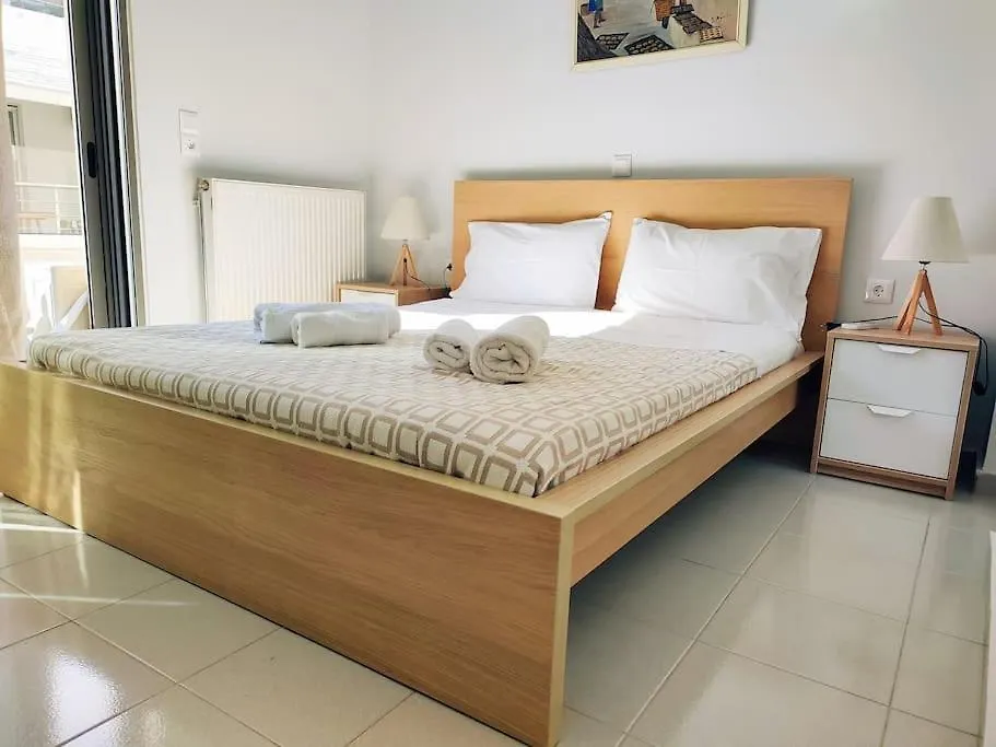 Maisonette City Center Candia 0*,